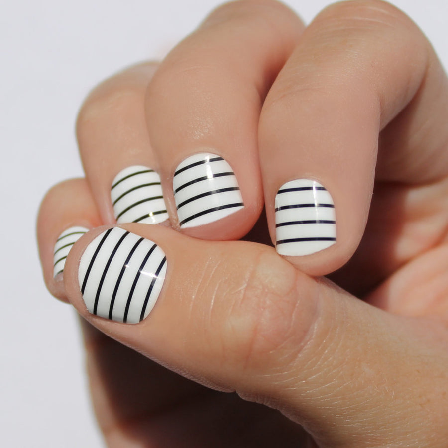 White Black Stripes Nail Wraps