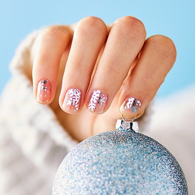 Silver Snowflake Nail Wraps