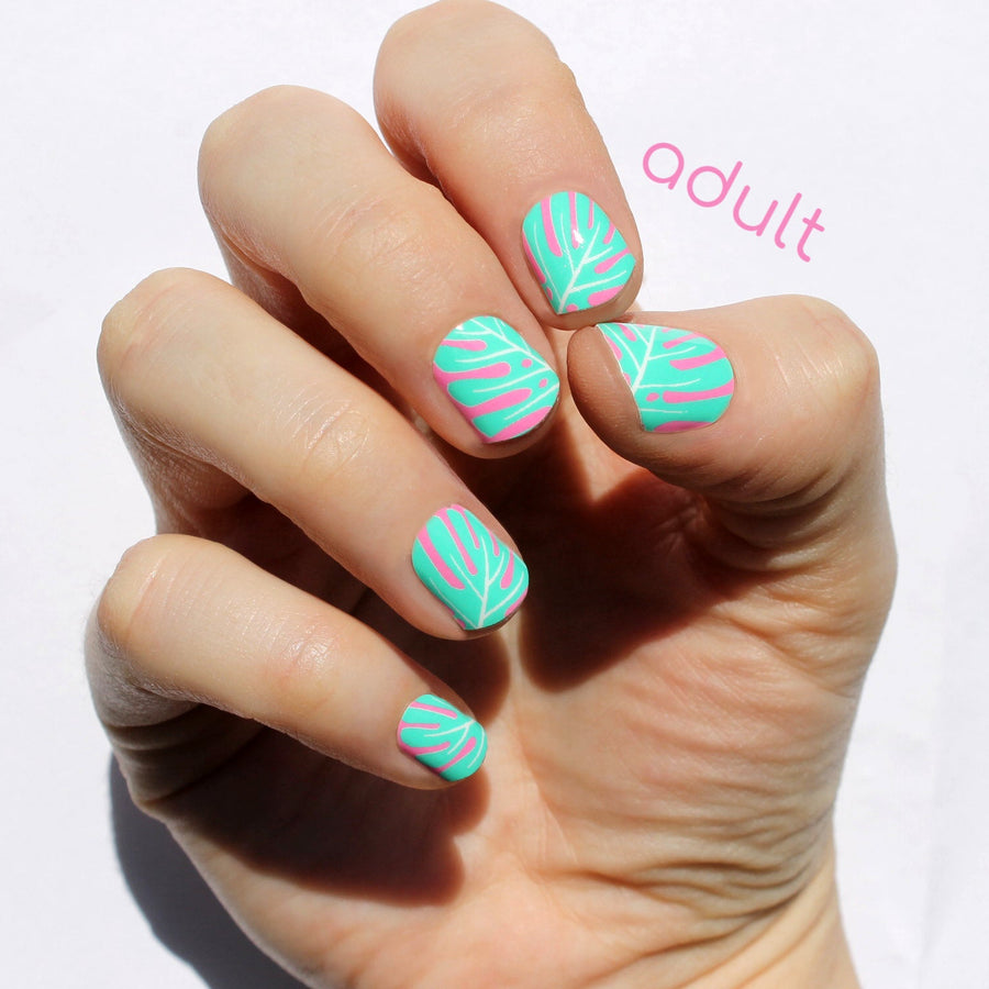 Flamingo Mom & Me Nail Wraps
